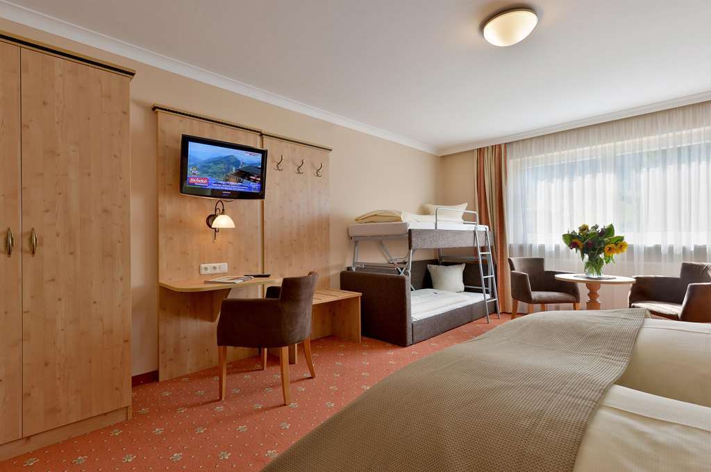 Hotel Mesnerwirt Westendorf Phòng bức ảnh